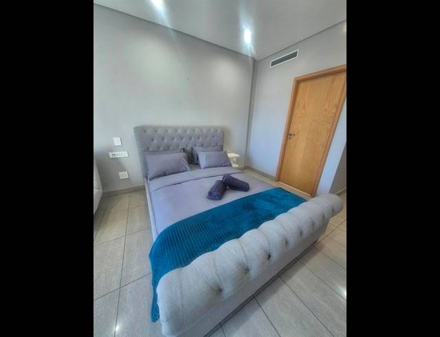 0 BEDROOM APARTMENT FOR SALE IN UMHLANGA ROCKS